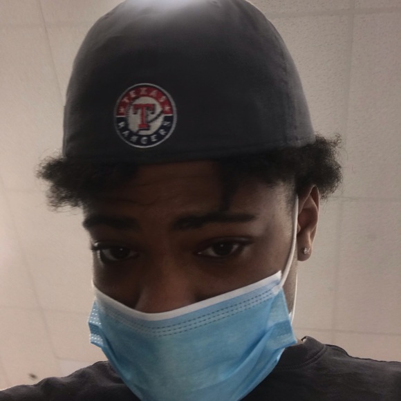 Meet your Posher, Daveon - Picture 1 of 1